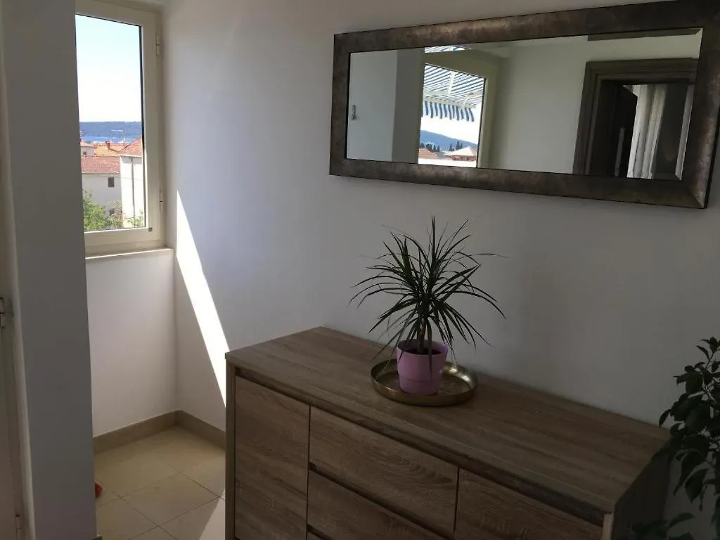 Luxury Apartment Cairos